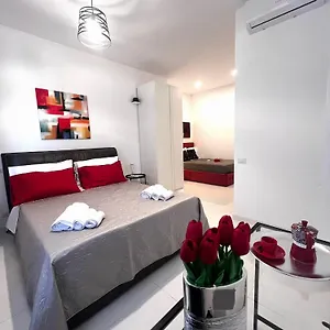 https://roma-airport-sky-apartments.it-romehotels.com